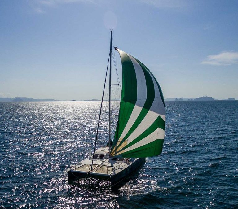 Mahayana Catamaran | Rent a Yacht